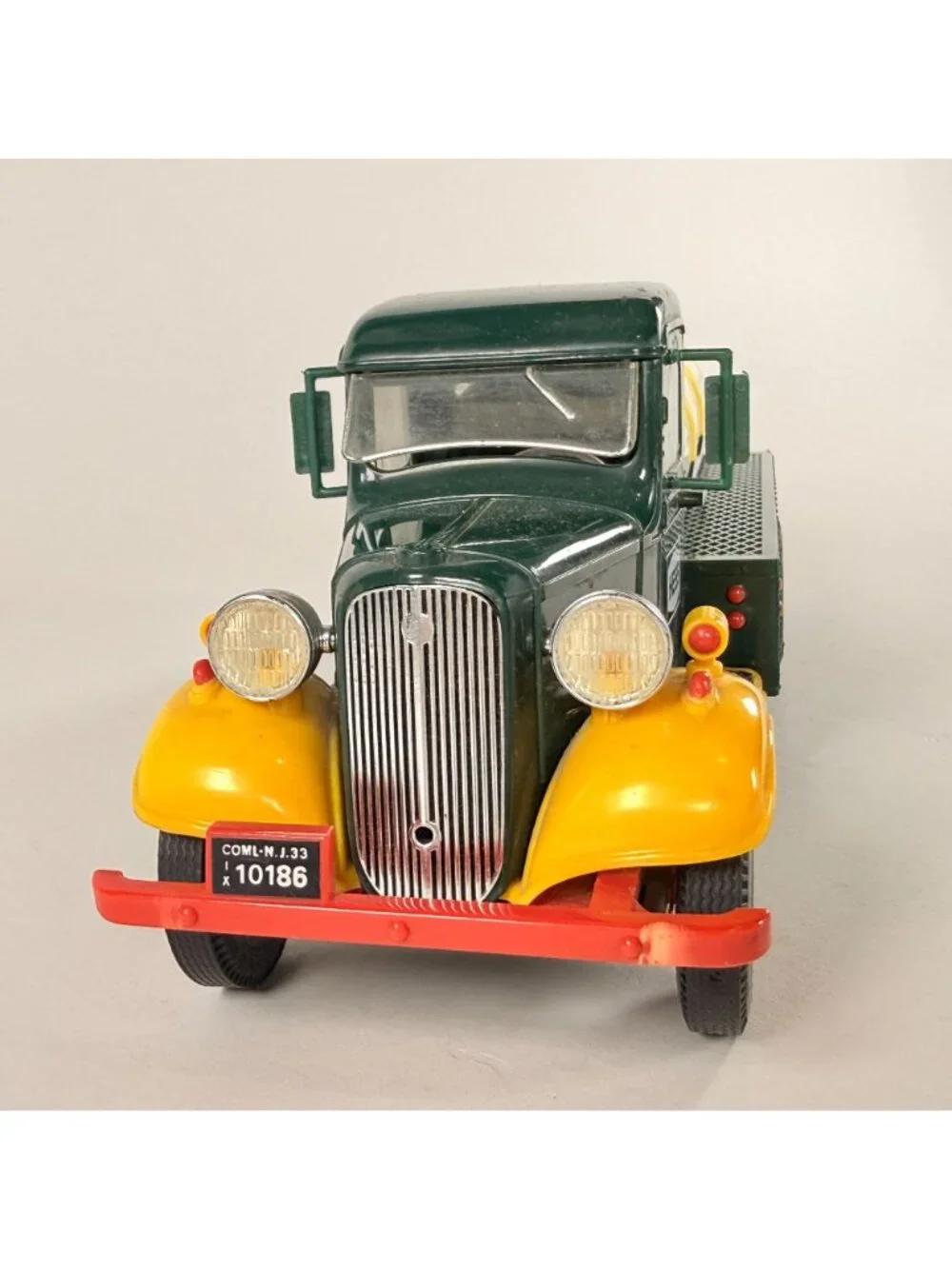 Vintage Hess First Truck Toy Bank Gasoline Tanker 1933 Read Description